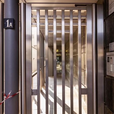 Ampio Bilocale Repubblica - Mirable Pm Apartment มิลาน ภายนอก รูปภาพ