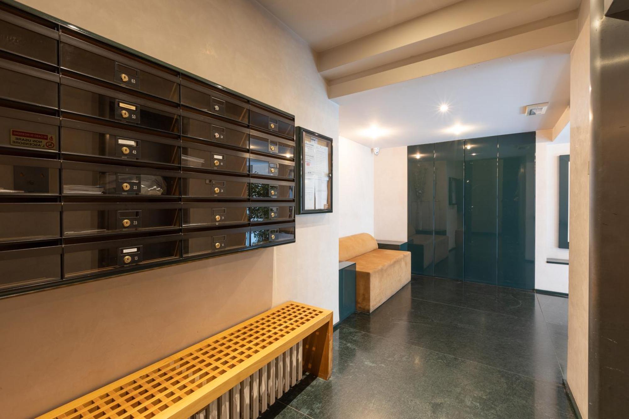 Ampio Bilocale Repubblica - Mirable Pm Apartment มิลาน ภายนอก รูปภาพ