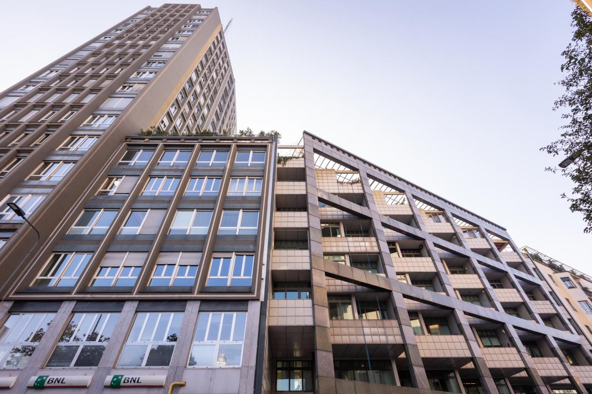 Ampio Bilocale Repubblica - Mirable Pm Apartment มิลาน ภายนอก รูปภาพ