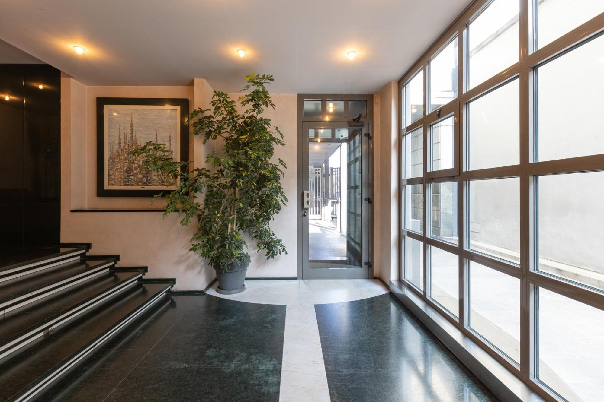 Ampio Bilocale Repubblica - Mirable Pm Apartment มิลาน ภายนอก รูปภาพ