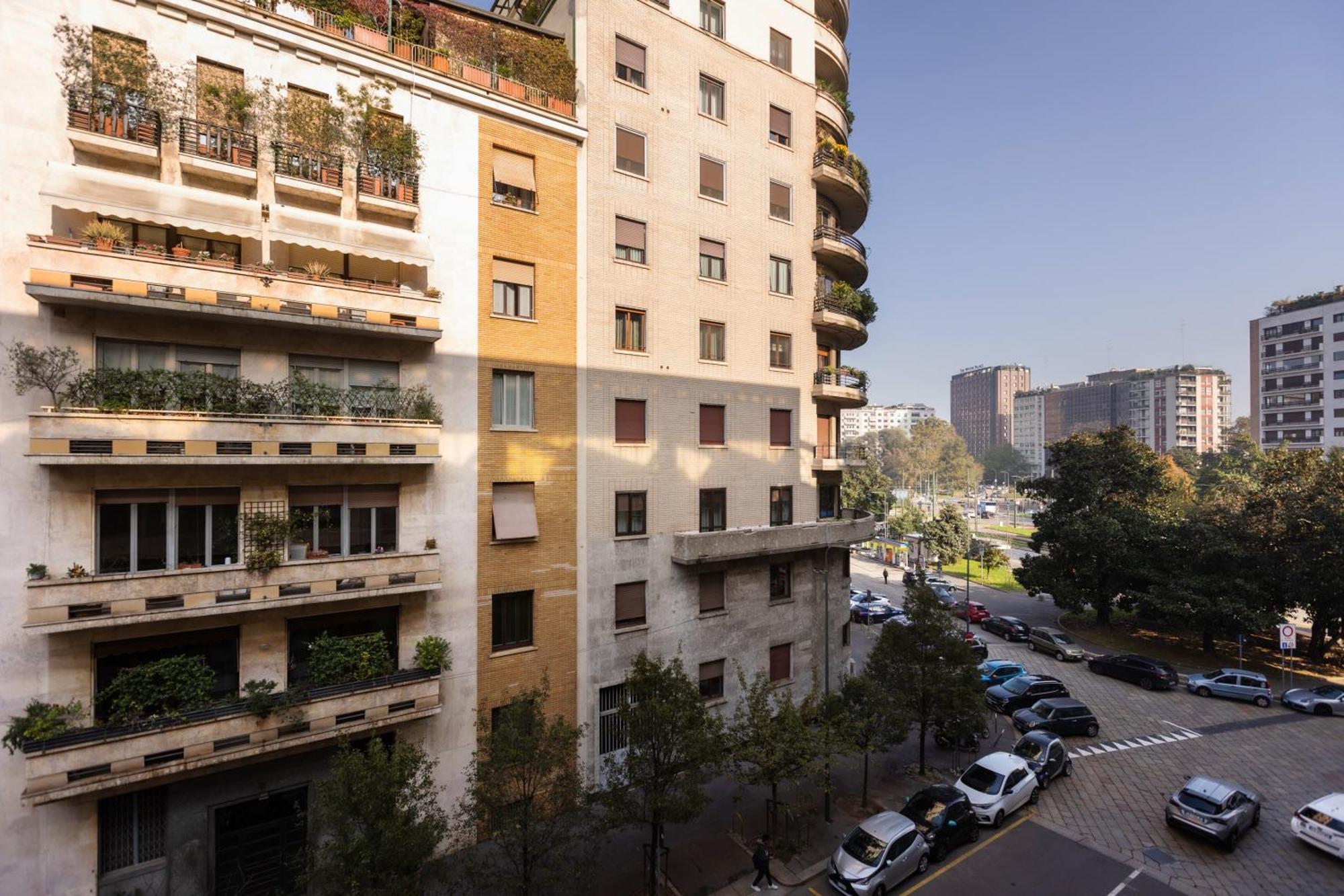 Ampio Bilocale Repubblica - Mirable Pm Apartment มิลาน ภายนอก รูปภาพ