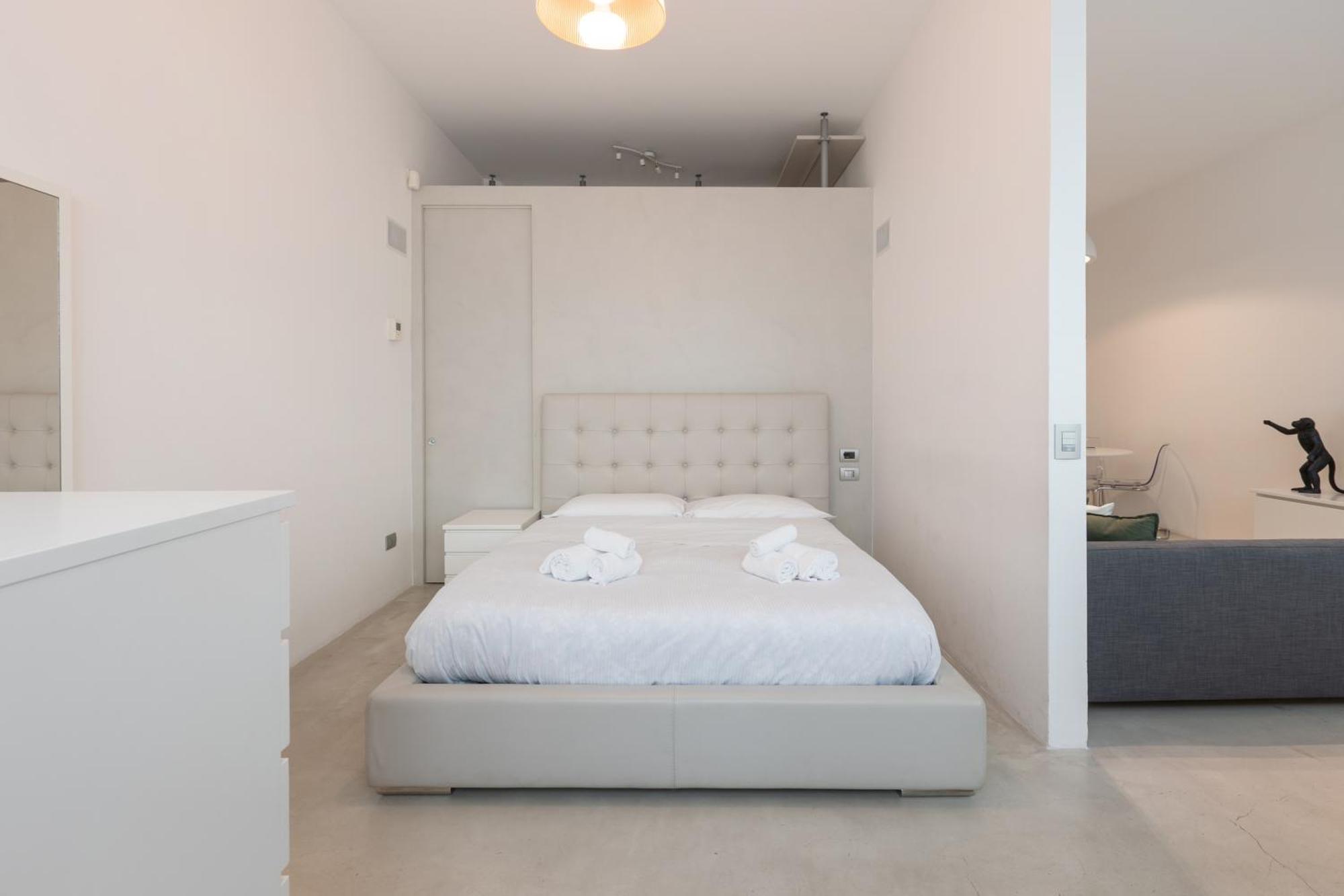 Ampio Bilocale Repubblica - Mirable Pm Apartment มิลาน ภายนอก รูปภาพ