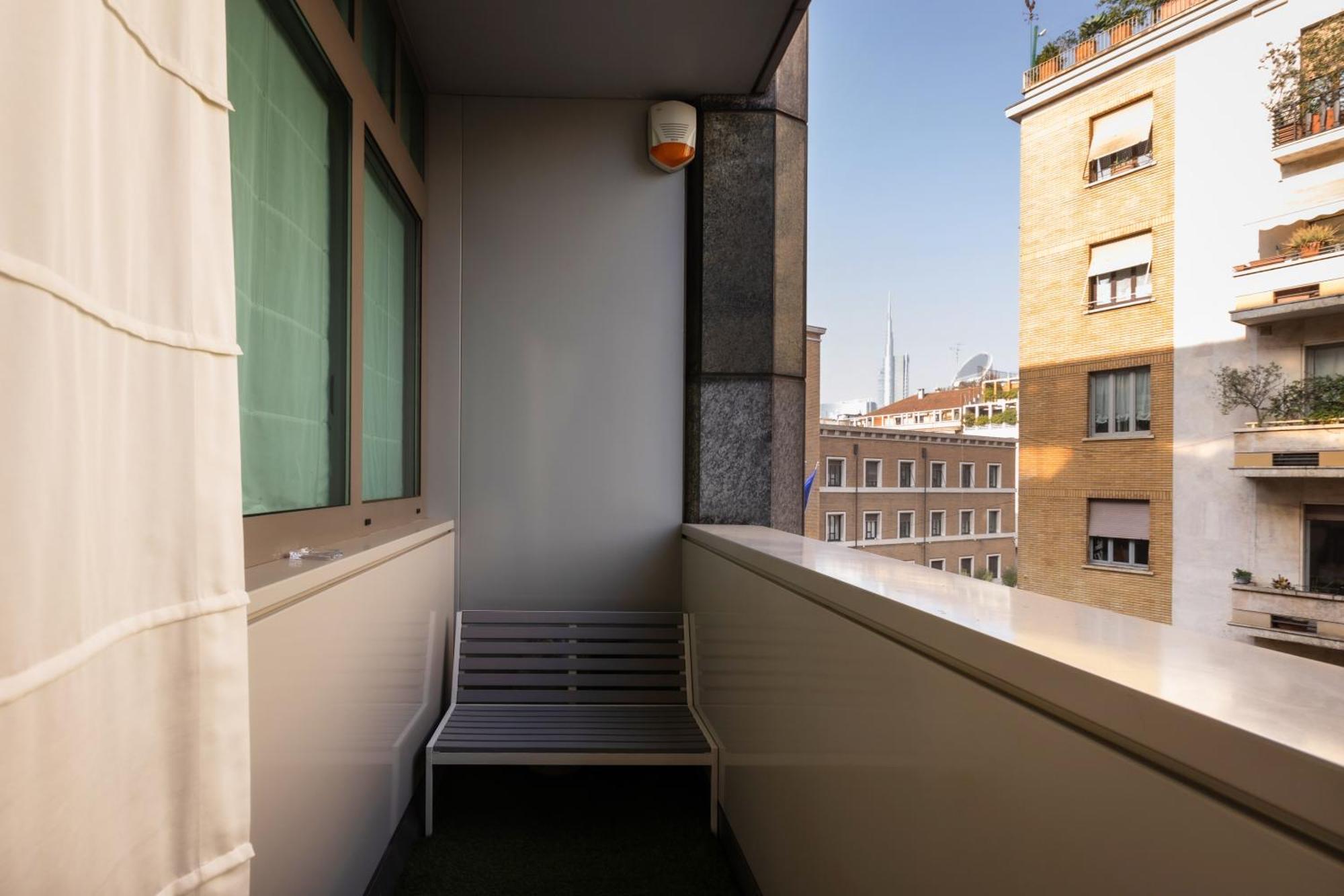 Ampio Bilocale Repubblica - Mirable Pm Apartment มิลาน ภายนอก รูปภาพ